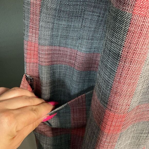 Halogen Pink Grey Black Large Print Plaid Blazer Jacket - Picture 11 of 12